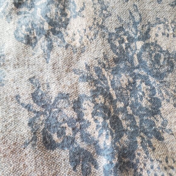 Brown Scarf with a Black Lace Print - Picture 4 of 6